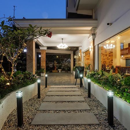 Ratana Angkor Hotel Сіємреап Екстер'єр фото