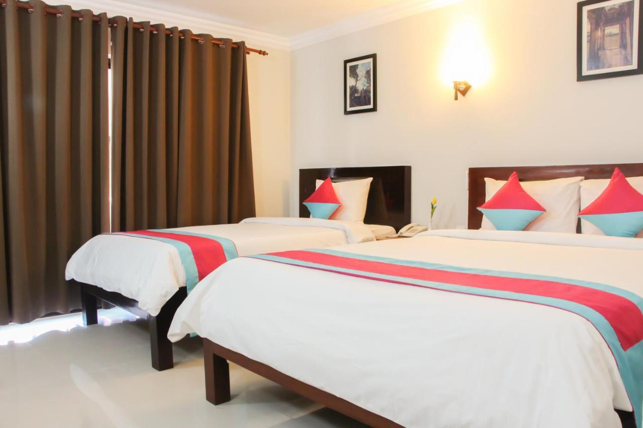 Ratana Angkor Hotel Сіємреап Екстер'єр фото