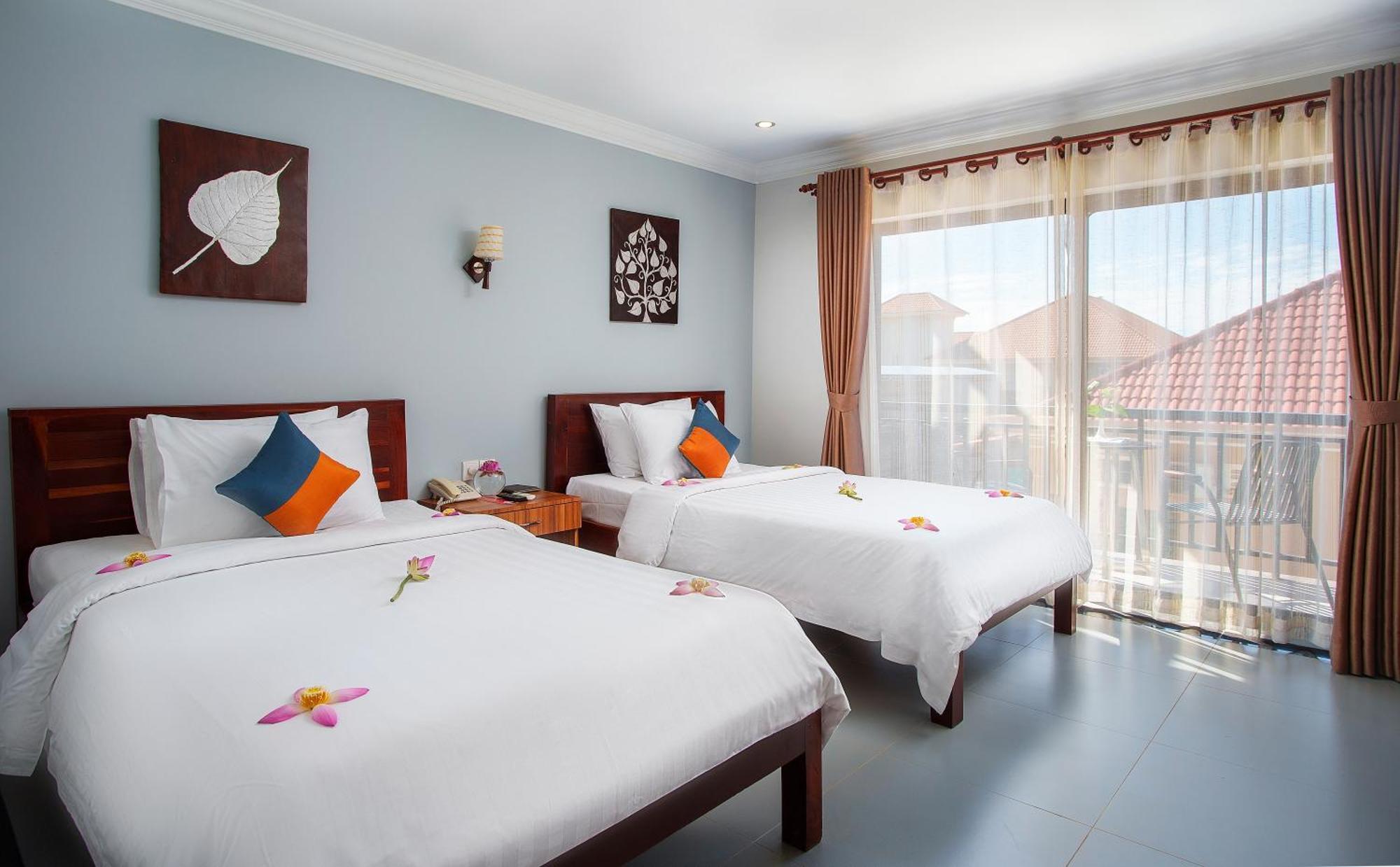 Ratana Angkor Hotel Сіємреап Екстер'єр фото